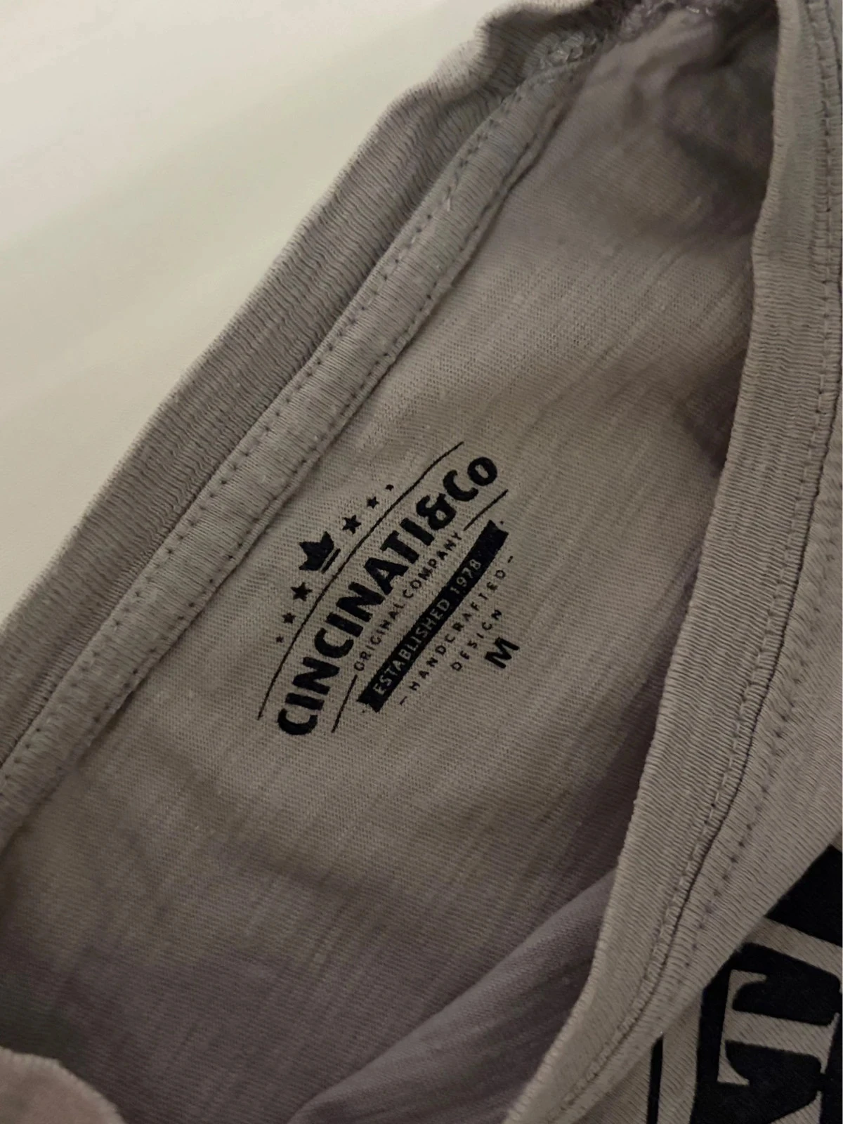 Camiseta Masculina Cinza Claro Mesclada Cincinnati & Co Estampa Preta "SWAG" - Tamanho M – photo 7